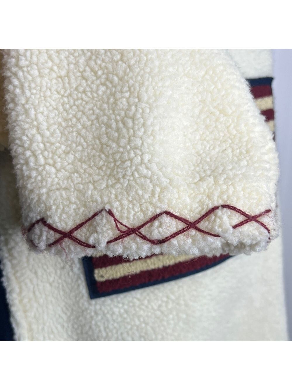 Cozy Cream and Blue Fleece Sweatshirt with Flag Patch Size Medoum - Picture 8 of 15